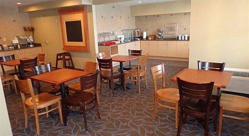 Americinn & Burnsville, Mn