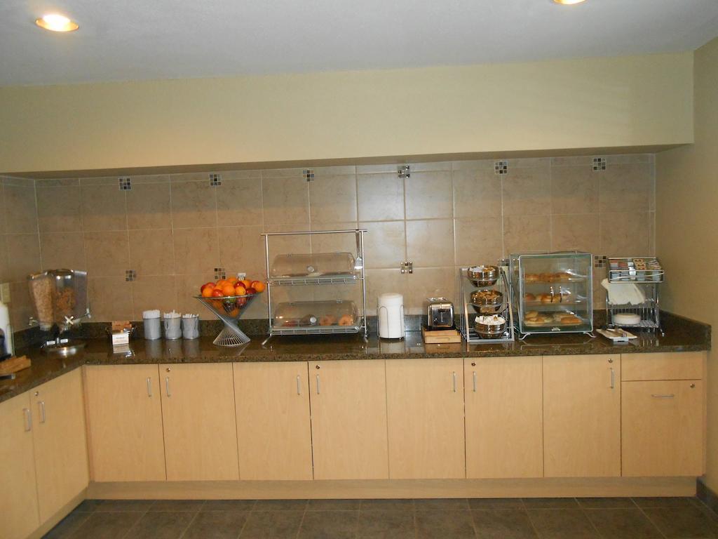 Americinn & Burnsville, Mn Hotel