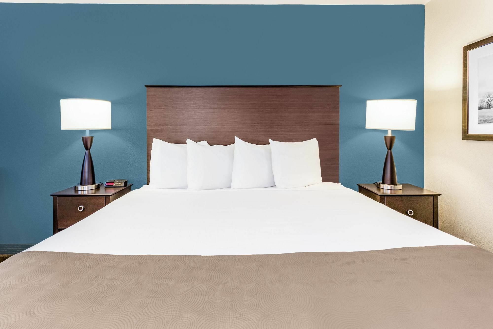 Hotel Americinn & Burnsville, Mn 3*